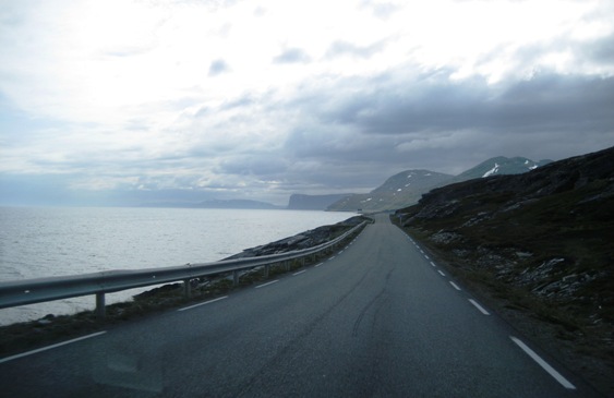 road from Nordkapp to Alta